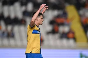 ΑΠΟΕΛ - Ακρίτας: Καρδιοχτύπησαν όμως πήραν το τρίποντο με Ντράζιτς οι γαλαζοκίτρινοι
