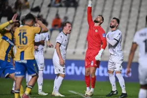 ΑΠΟΕΛ - Ακρίτας: Καρδιοχτύπησαν όμως πήραν το τρίποντο με Ντράζιτς οι γαλαζοκίτρινοι