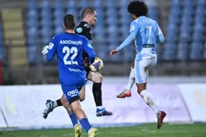 Πάφος FC - Ομόνοια Αραδίππου: Δύσκολα... με το δεξί στη νέα εποχή