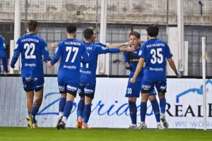 Με το δεξί τα περιστέρια στο 2026 με... buzzer beater στο 90+5'!