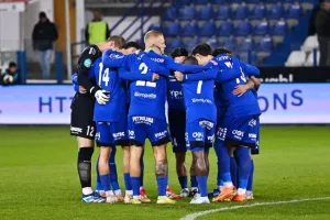 Τεσσάρα και... διατήρηση απόστασης ασφαλείας (φώτος)