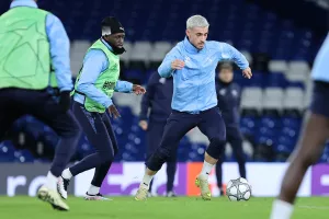(Βίντεο-Φώτος kerkida) Η προπόνηση της Πάφος FC στο "Stamford Bridge"