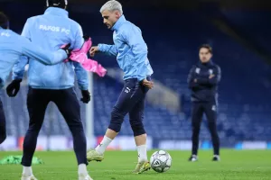 (Βίντεο-Φώτος kerkida) Η προπόνηση της Πάφος FC στο "Stamford Bridge"