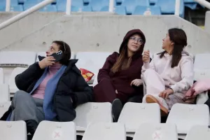 ΑΣΟΒΑΡΟ ΑΠΟΕΛ... απλά την πρόκριση!