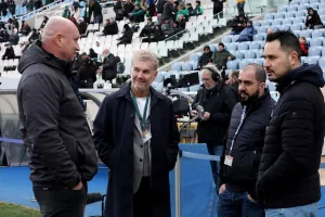Προεδρικό... πηγαδάκι