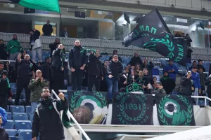 (ΒΙΝΤΕΟ Kerkida/φώτος) Πάρτι...κόσμος-παίκτες!