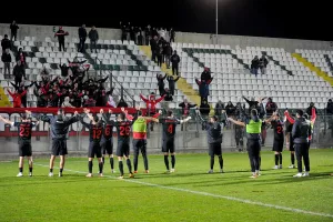 Δε σταματά πουθενά το ''ερυθρόλευκο'' τρένο, δεύτερη σερί ήττα για Δόξα!