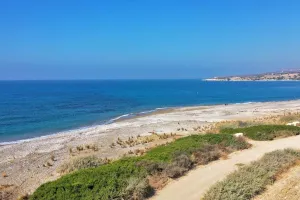 Νεκρός άντρας εντοπίστηκε σε παραλία της επαρχίας Λεμεσού