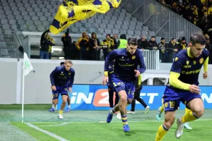 Πρόκριση για την ΑΕΛ με γκολ «buzzer beater» από την άσπρη βούλα! 