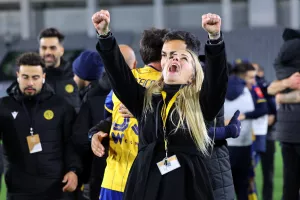 Ξέσπασε...η Ρένα!