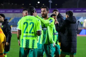 Ζωντανή στη "μάχη" για τον τίτλο η ΑΕΚ με ΔΙΠΛΟ επί της Πάφος FC! (φώτος)