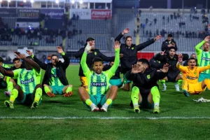 Ζωντανή στη "μάχη" για τον τίτλο η ΑΕΚ με ΔΙΠΛΟ επί της Πάφος FC! (φώτος)