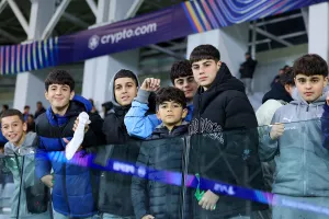 (Φώτος) Οι Παφίτες... στο "Αλφαμέγα"