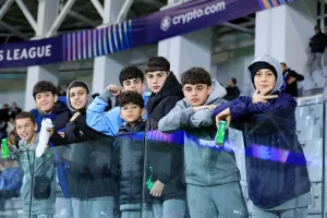 (Φώτος) Οι Παφίτες... στο "Αλφαμέγα"