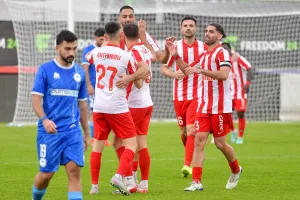 (Φωτορεπορτάζ) Νέα Σαλαμίνα-ΑΠΕΑ