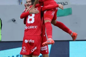 Διπλό στη Λεμεσό με Γιόβετιτς, Μαέ και... ΣΟΥΠΕΡ Φαμπιάνο (φώτος)