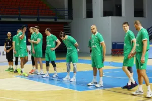Νίκες για Ομόνοια, Παφιακό και Νέα Σαλαμίνα (φώτος)