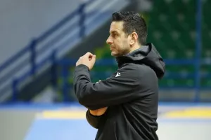 Νίκες για Ομόνοια, Παφιακό και Νέα Σαλαμίνα (φώτος)