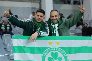 Φωτορεπορτάζ/Ο κόσμος στο Άρης-Ομόνοια