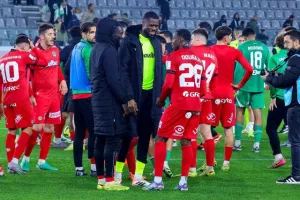 (ΒΙΝΤΕΟ Kerkida/φώτος) Πάρτι...με τον κόσμο στο τέλος!