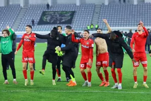 (ΒΙΝΤΕΟ Kerkida/φώτος) Πάρτι...με τον κόσμο στο τέλος!