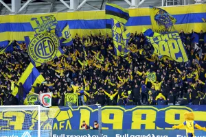 Αναμενόμενο... sold out