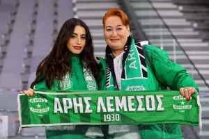 (Φώτος) Ο κόσμος στο "Αλφαμέγα"