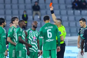 Επιστροφή στις νίκες με Χάμπο / Της έσπασε το σερί και... ισοβαθμία (φώτος)