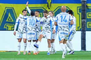 Απόλλων - ΑΠΟΕΛ: Τα είχε όλα, βάφτηκε γαλάζιο με δυο πέναλτι!