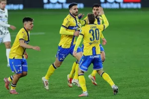 Απόλλων - ΑΠΟΕΛ: Τα είχε όλα, βάφτηκε γαλάζιο με δυο πέναλτι!