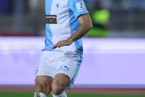 Ζωντανή στη "μάχη" για τον τίτλο η ΑΕΚ με ΔΙΠΛΟ επί της Πάφος FC! (φώτος)