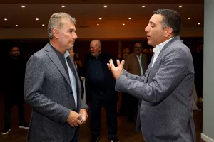 (Φώτος kerkida) Κοπή βασιλόπιτας στο Hilton