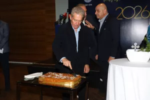 (Φώτος kerkida) Κοπή βασιλόπιτας στο Hilton