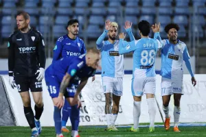 Πάφος FC - Ομόνοια Αραδίππου: Δύσκολα... με το δεξί στη νέα εποχή