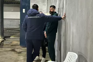 Συμπατριώτες και… συνάδελφοι!