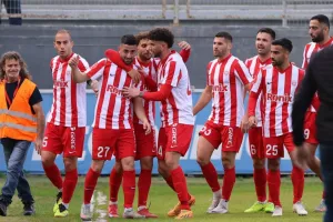 Η άνεση της κορυφής και η... προοπτική της Παρασκευής