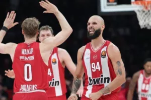Υποδέχεται το Περιστέρι Betsson ο Ολυμπιακός