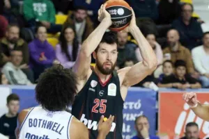 Πολυτιμότερος παίκτης της αγωνιστικής αναδείχθηκε ο Πίτερς