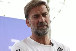 Ο Κλοπ σκέφτεται σοβαρά το comeback στην προπονητική