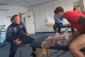 (Βίντεο) Κεφαλιές με… απρόσμενο θύμα