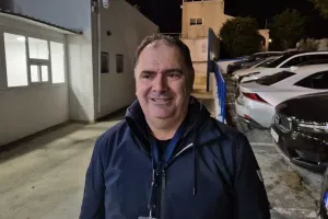 Ο Πρόεδρος... στο Kerkida: "Είμαστε διπλά χαρούμενοι/Απολαμβάνουμε το όνειρο"