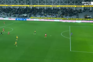 Bγήκε και... μετάνιωσε!