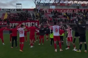 (Βίντεο) Νίκη και... "Χώμα που περπάτησα" 