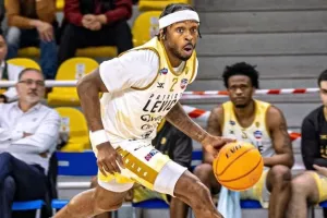 DEAL με Tony Hicks