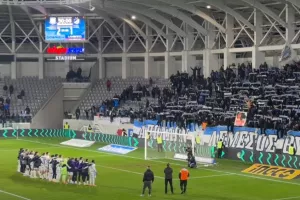 (Βίντεο kerkida) Το πάρτι... παικτών-κόσμου!
