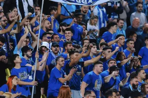 Περίπου... 2,500 Παφίτες στο Stamford Bridge