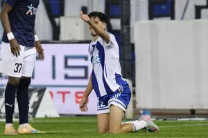 Ανόρθωση-Εθνικός: Νίκη-ανάσα για την "Κυρία" στο "ΠΑΠ" μετά από σχεδόν 9,5 μήνες!