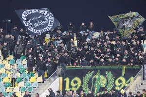 ΑΕΚ-ΕΝΠ: Πάρτι με 5αρα και πάει για ντέρμπι! 