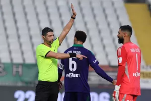 Νέα απώλεια για τον Άρη, βαθμός για τον Ολυμπιακό (Φώτος)