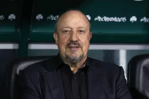 Μπενίτεθ: «Η ατμόσφαιρα είναι διαφορετική, όλοι έχουν μεγαλύτερο κίνητρο»